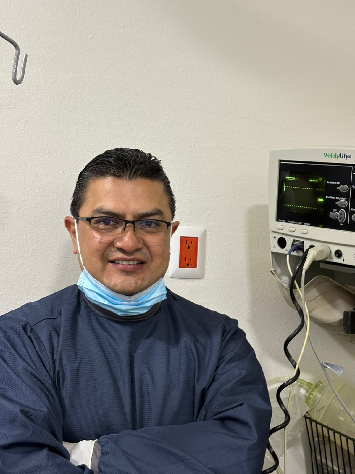 Anestesiólogo Alfredo Acevedo